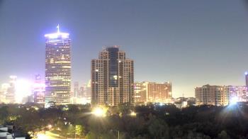 Weather camera view of St Thomas High School.