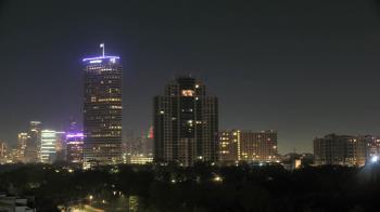 Weather camera view of St Thomas High School.