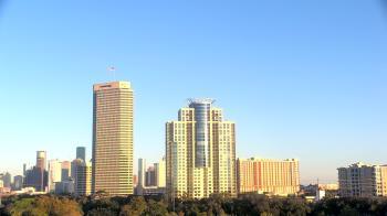 Weather camera view of St Thomas High School.