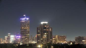 Weather camera view of St Thomas High School.