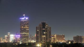 Weather camera view of St Thomas High School.