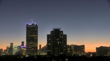 Weather camera view of St Thomas High School.