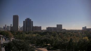 Weather camera view of St Thomas High School.