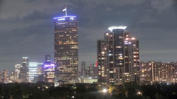 Weather camera view of St Thomas High School.