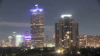 Weather camera view of St Thomas High School.