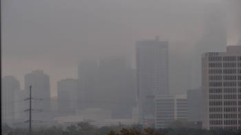 Weather camera view of St Thomas High School.