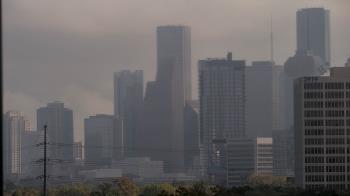 Weather camera view of St Thomas High School.