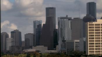 Weather camera view of St Thomas High School.