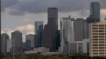 Weather camera view of St Thomas High School.