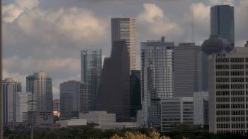 Weather camera view of St Thomas High School.
