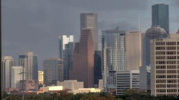 Weather camera view of St Thomas High School.