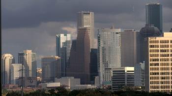 Weather camera view of St Thomas High School.