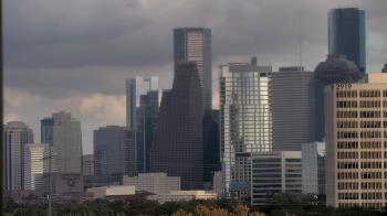 Weather camera view of St Thomas High School.