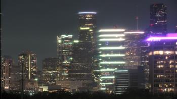 Weather camera view of St Thomas High School.