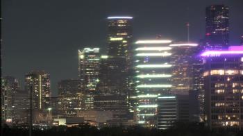 Weather camera view of St Thomas High School.