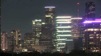 Weather camera view of St Thomas High School.