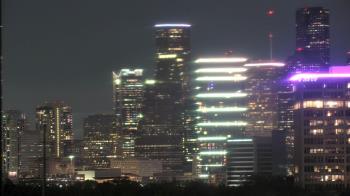 Weather camera view of St Thomas High School.