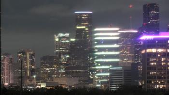 Weather camera view of St Thomas High School.