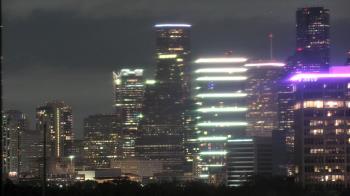 Weather camera view of St Thomas High School.