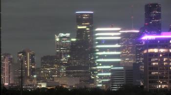 Weather camera view of St Thomas High School.