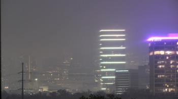 Weather camera view of St Thomas High School.