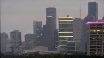 Weather camera view of St Thomas High School.