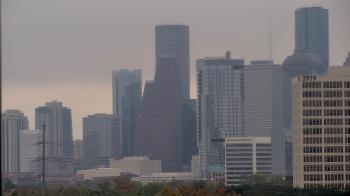 Weather camera view of St Thomas High School.