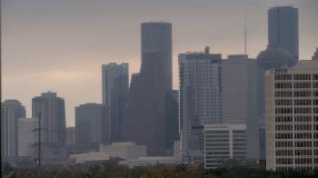 Weather camera view of St Thomas High School.