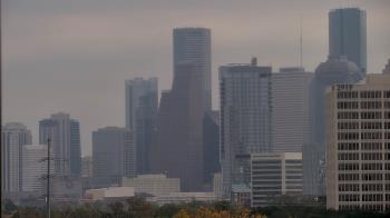 Weather camera view of St Thomas High School.