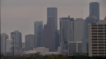 Weather camera view of St Thomas High School.