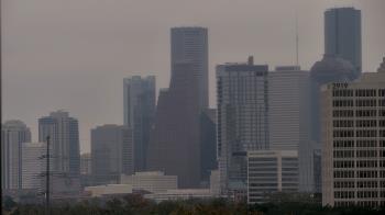 Weather camera view of St Thomas High School.
