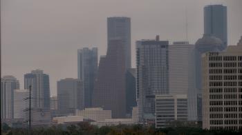 Weather camera view of St Thomas High School.
