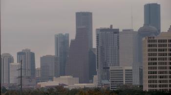 Weather camera view of St Thomas High School.