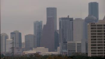 Weather camera view of St Thomas High School.