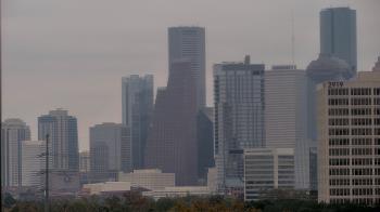 Weather camera view of St Thomas High School.