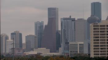 Weather camera view of St Thomas High School.
