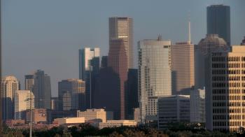Weather camera view of St Thomas High School.