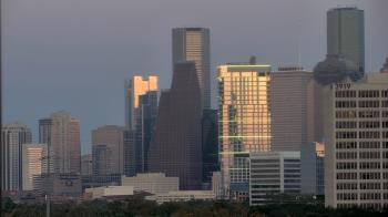 Weather camera view of St Thomas High School.