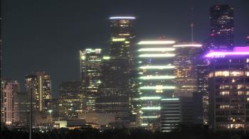 Weather camera view of St Thomas High School.