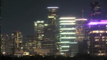 Weather camera view of St Thomas High School.