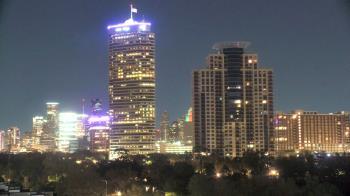 Weather camera view of St Thomas High School.