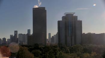 Weather camera view of St Thomas High School.