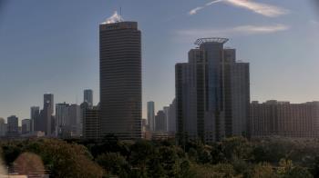 Weather camera view of St Thomas High School.
