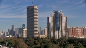 Weather camera view of St Thomas High School.