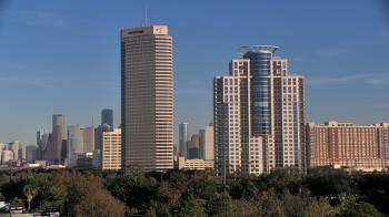 Weather camera view of St Thomas High School.