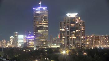 Weather camera view of St Thomas High School.