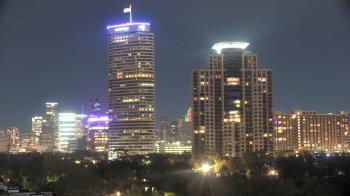 Weather camera view of St Thomas High School.