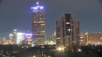 Weather camera view of St Thomas High School.