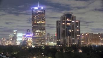 Weather camera view of St Thomas High School.