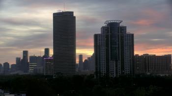 Weather camera view of St Thomas High School.